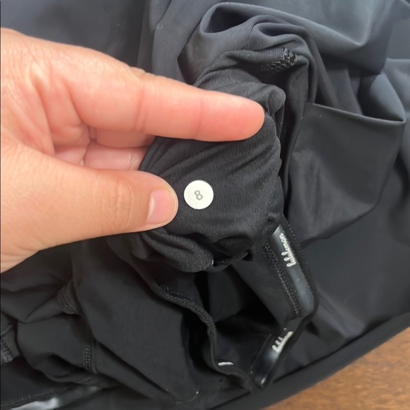 Lululemon Women's Black skirt - Picture 5 of 5